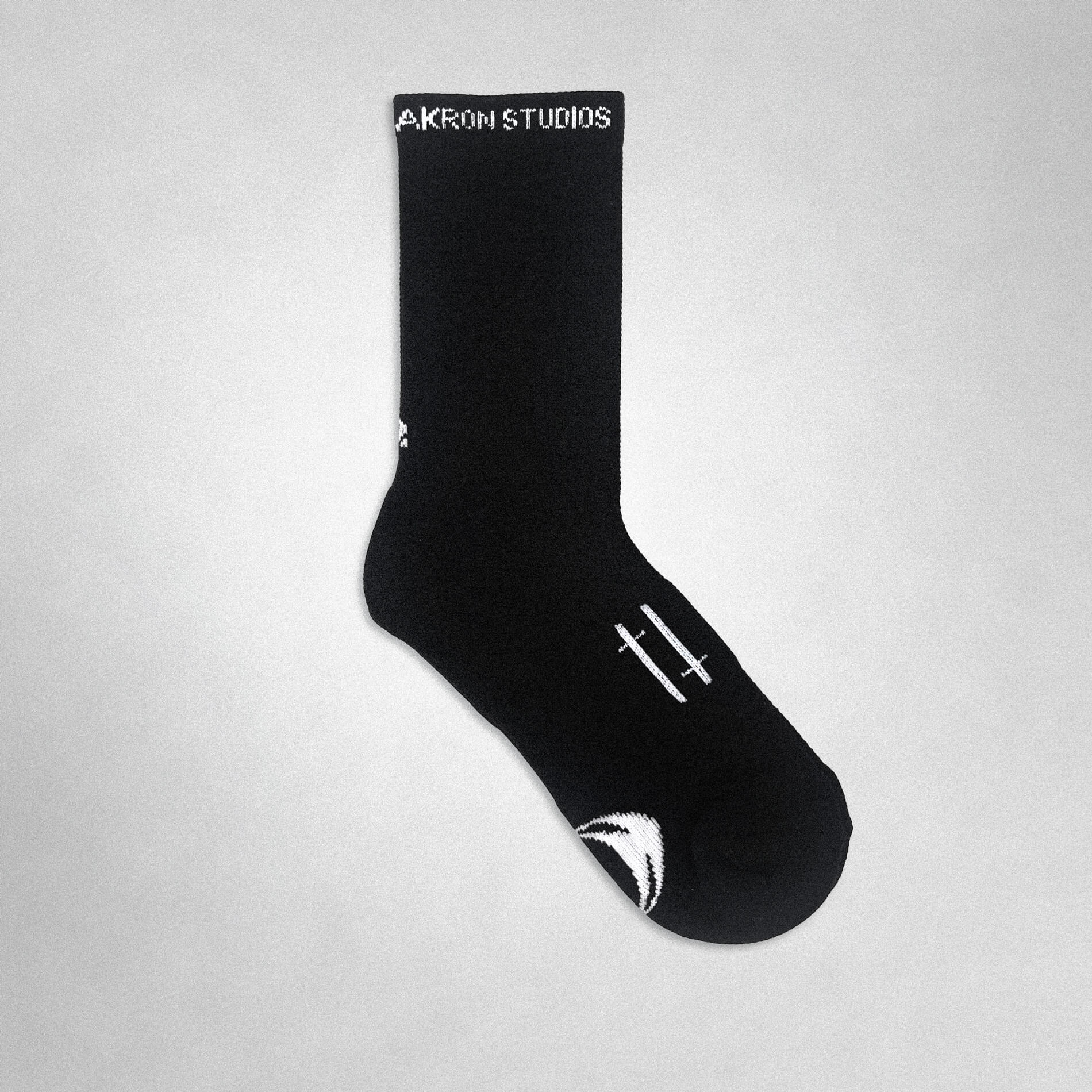 AKRON STUDIOS MYSTIK I SOCKS YIN
