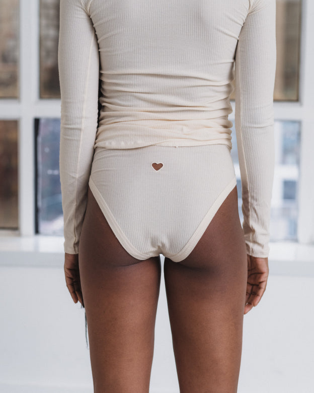 HEART HIGHWAIST BELL PANTS UNDYED