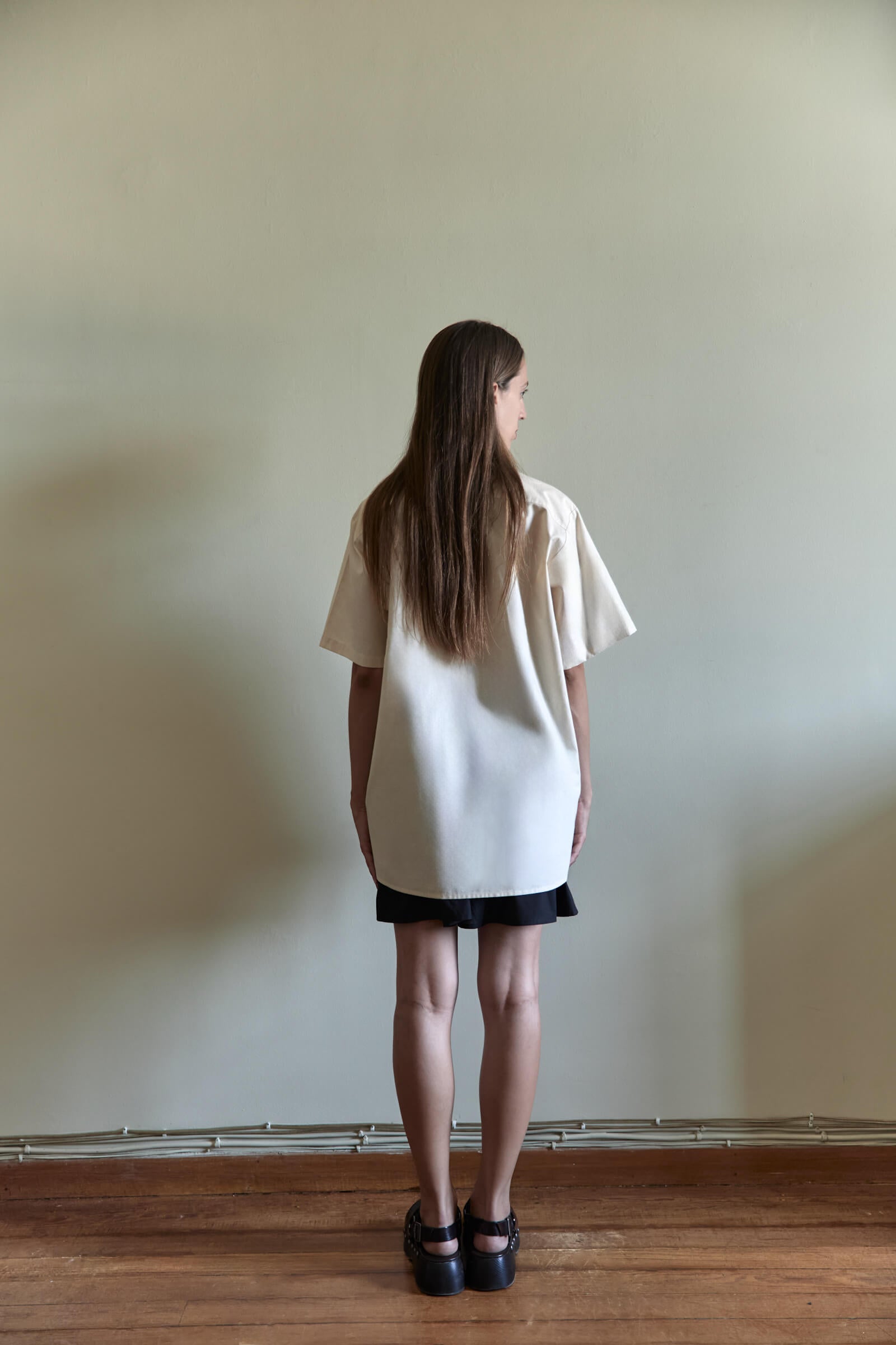 MAGGINA SUBTLE SHIRT BEIGE
