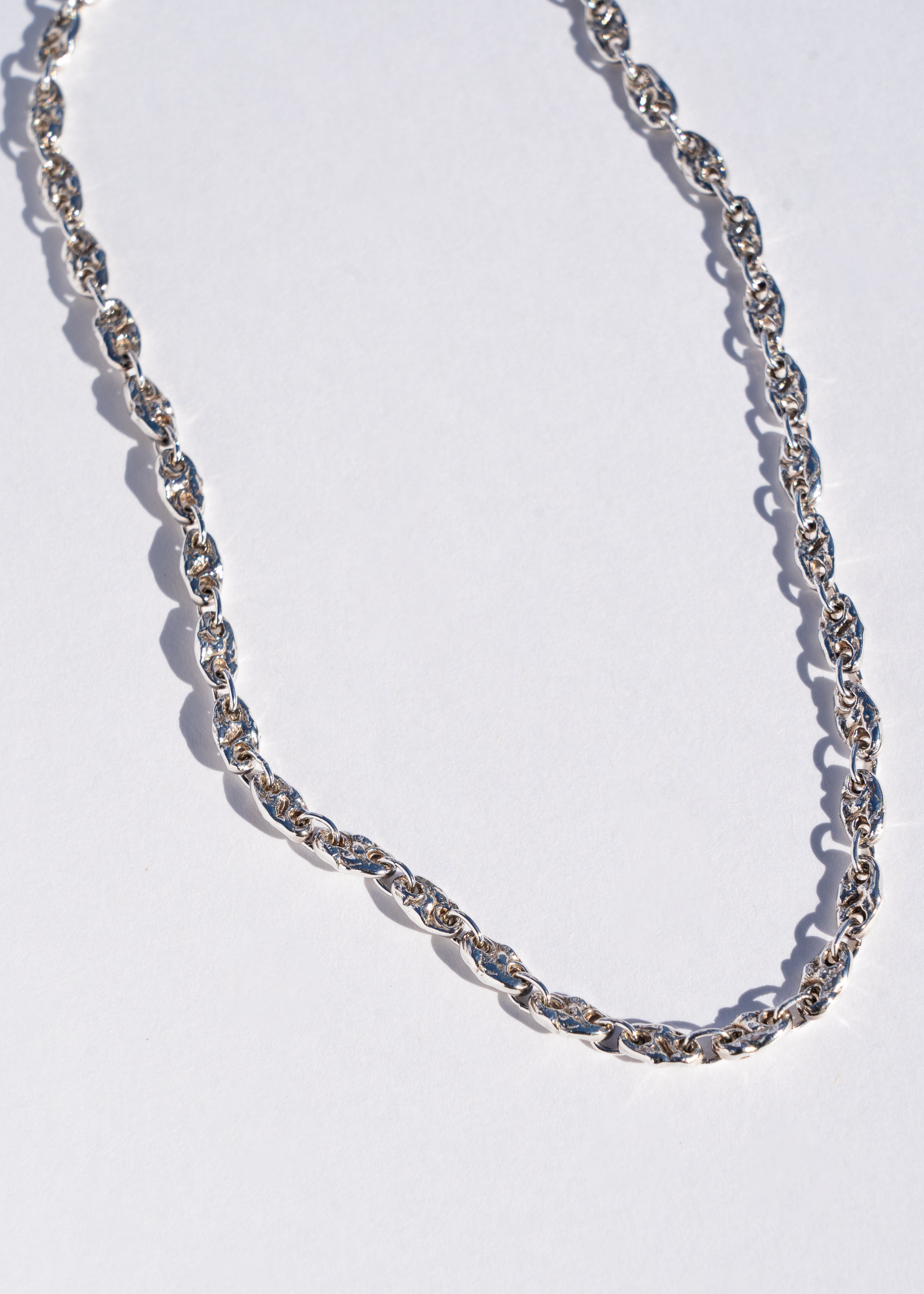 OSTRA NECKLACE