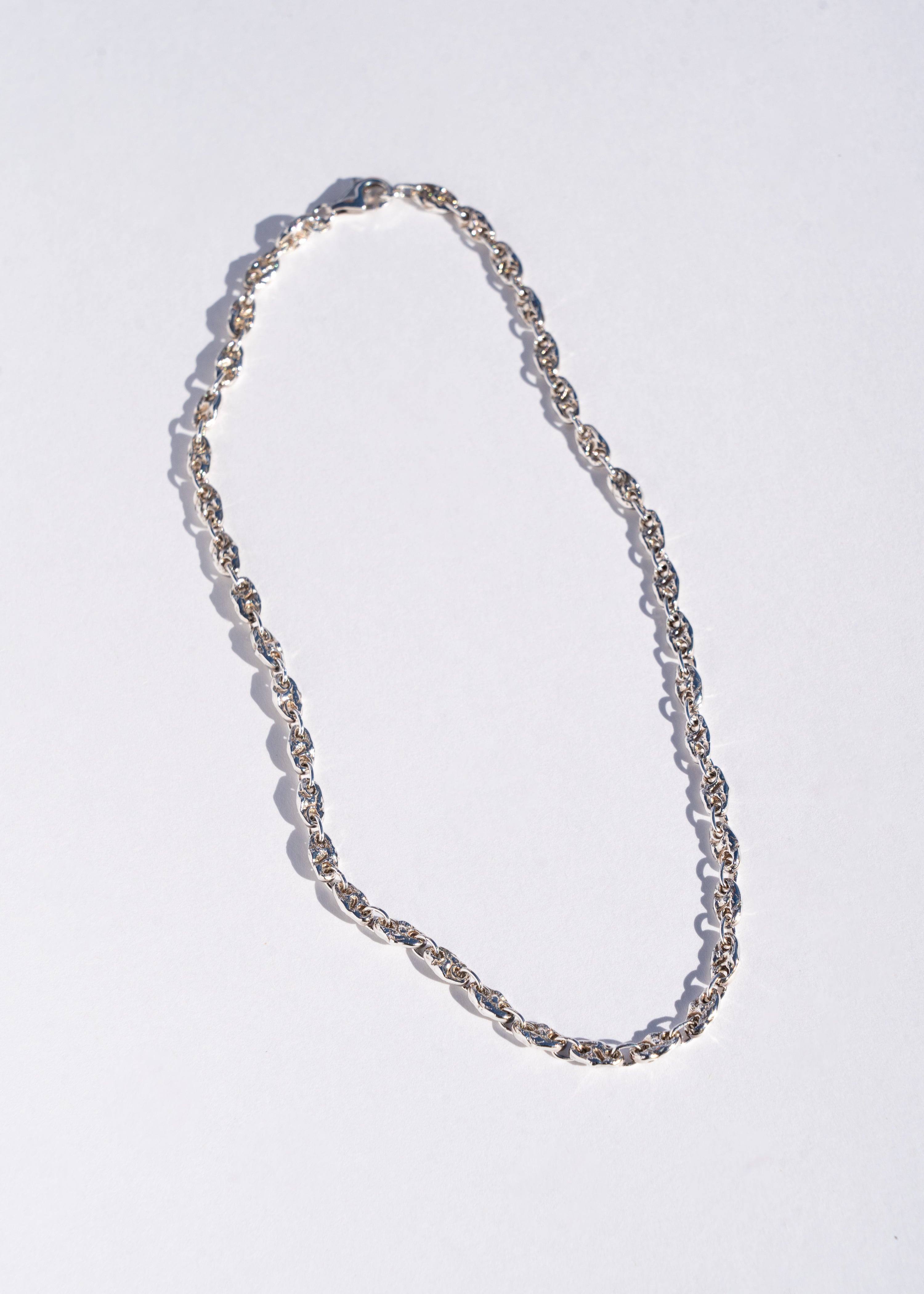 OSTRA NECKLACE
