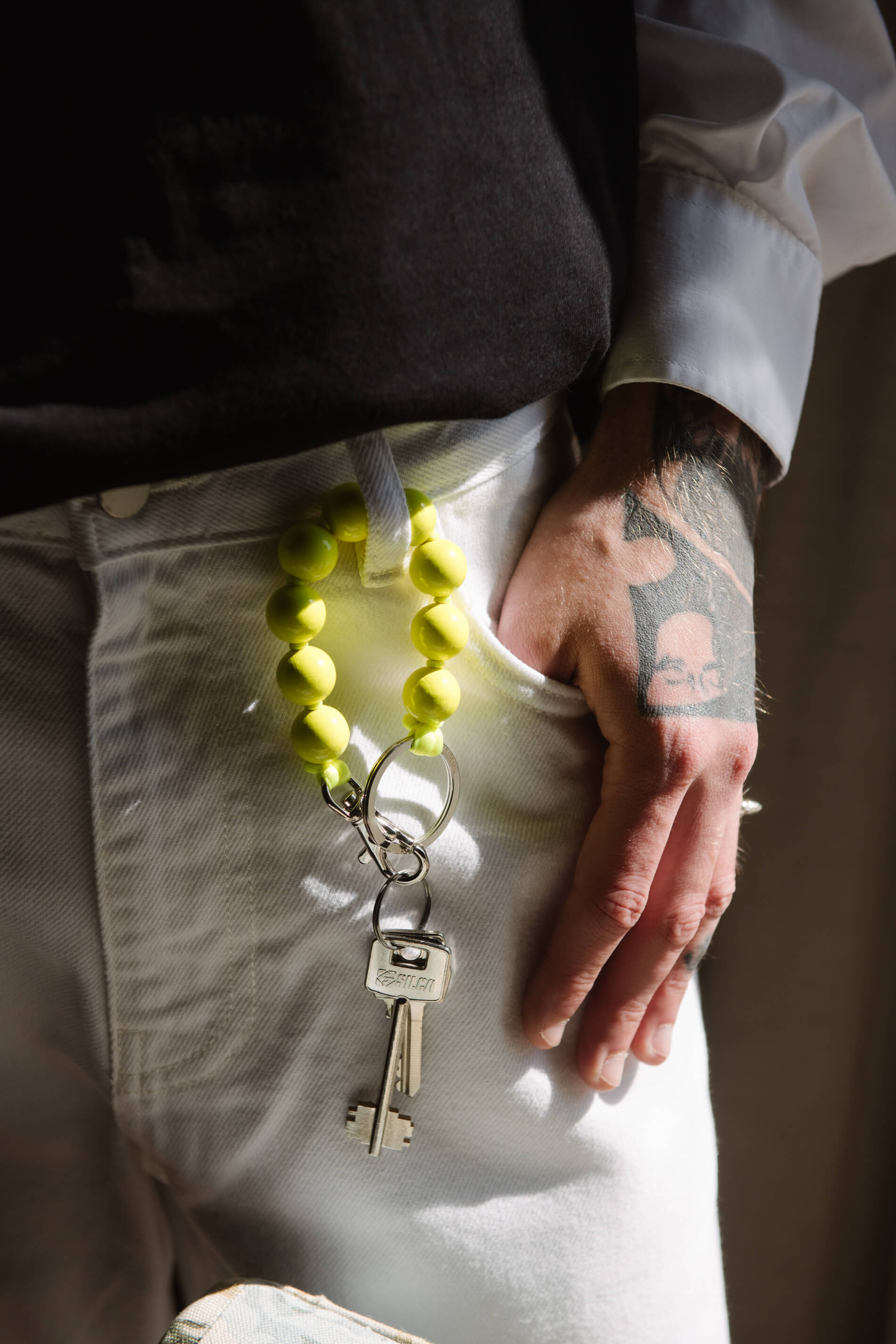 BIG PERLEN SHORT neonyellow by ina.seifart