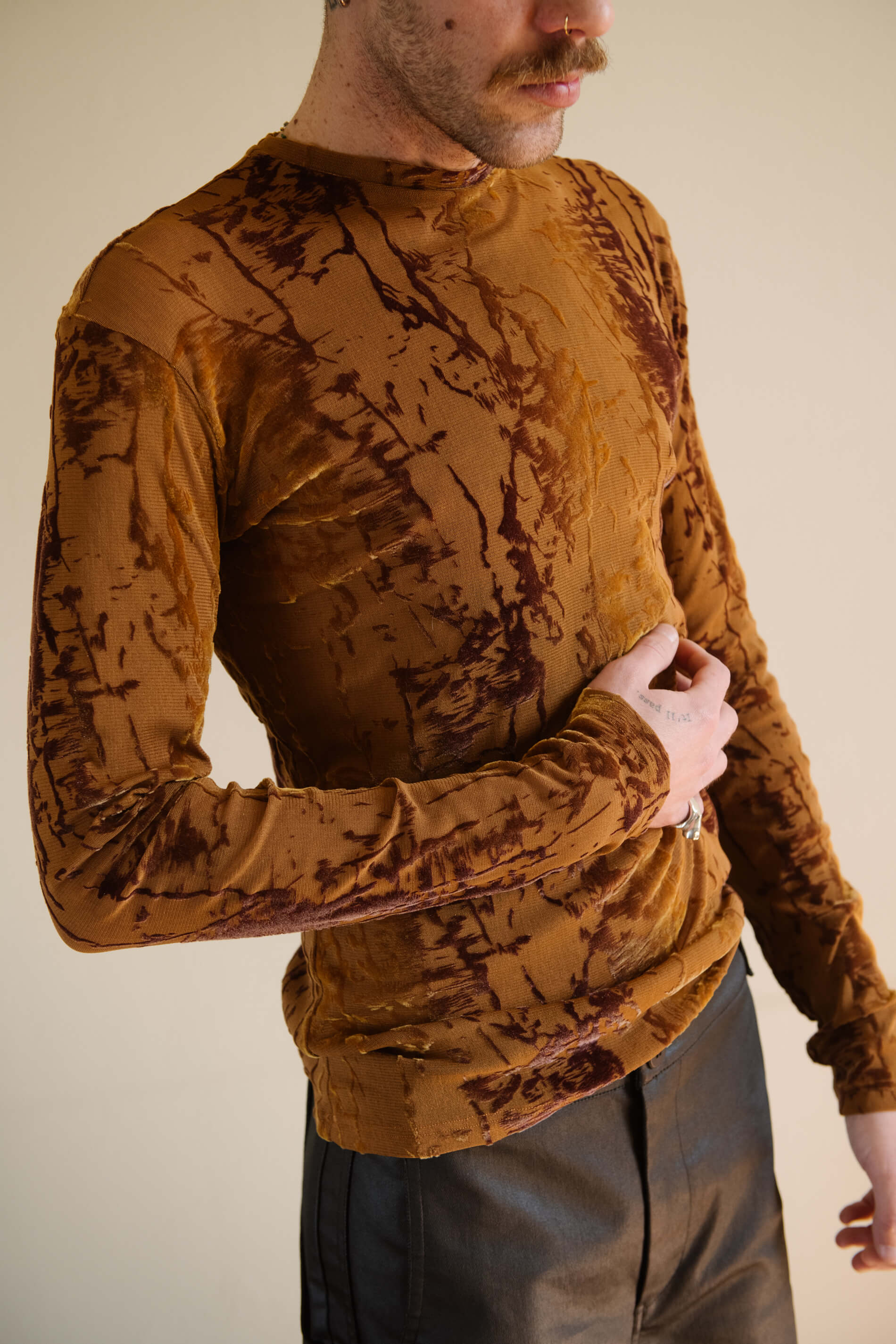 UNISEX TOP