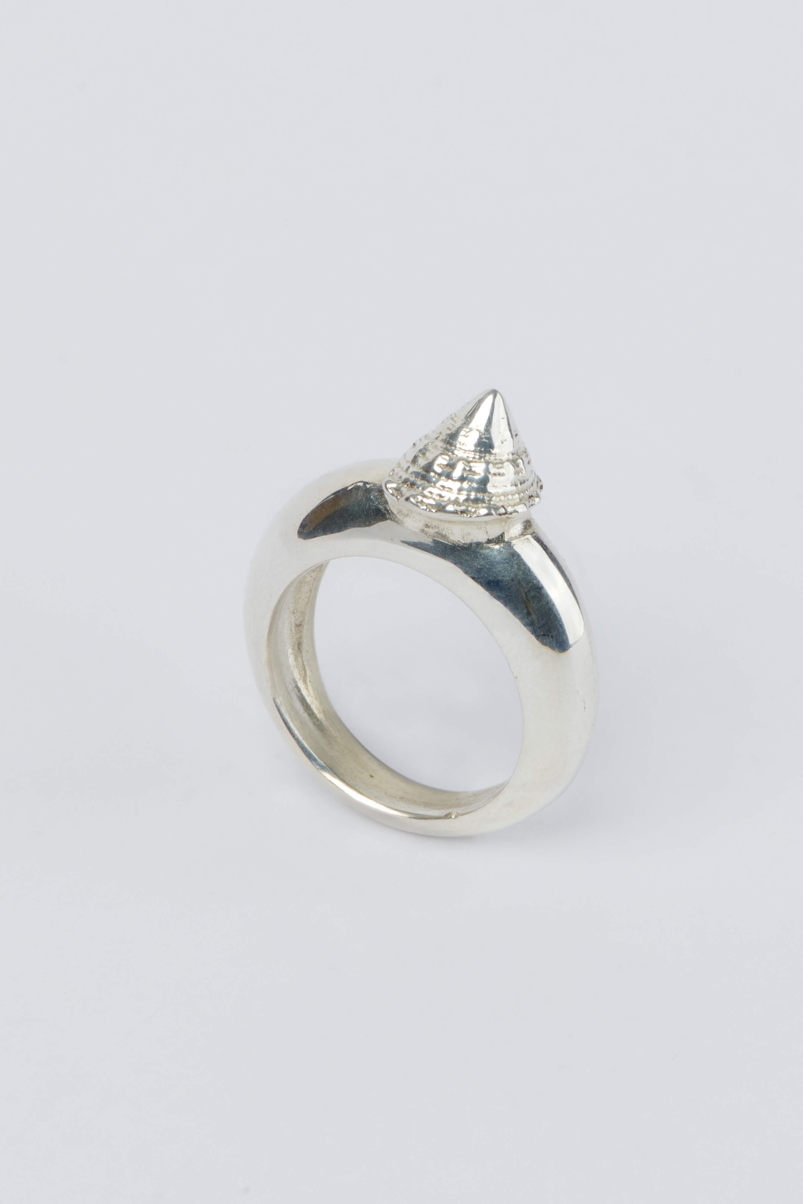 SHELL HUNT RING