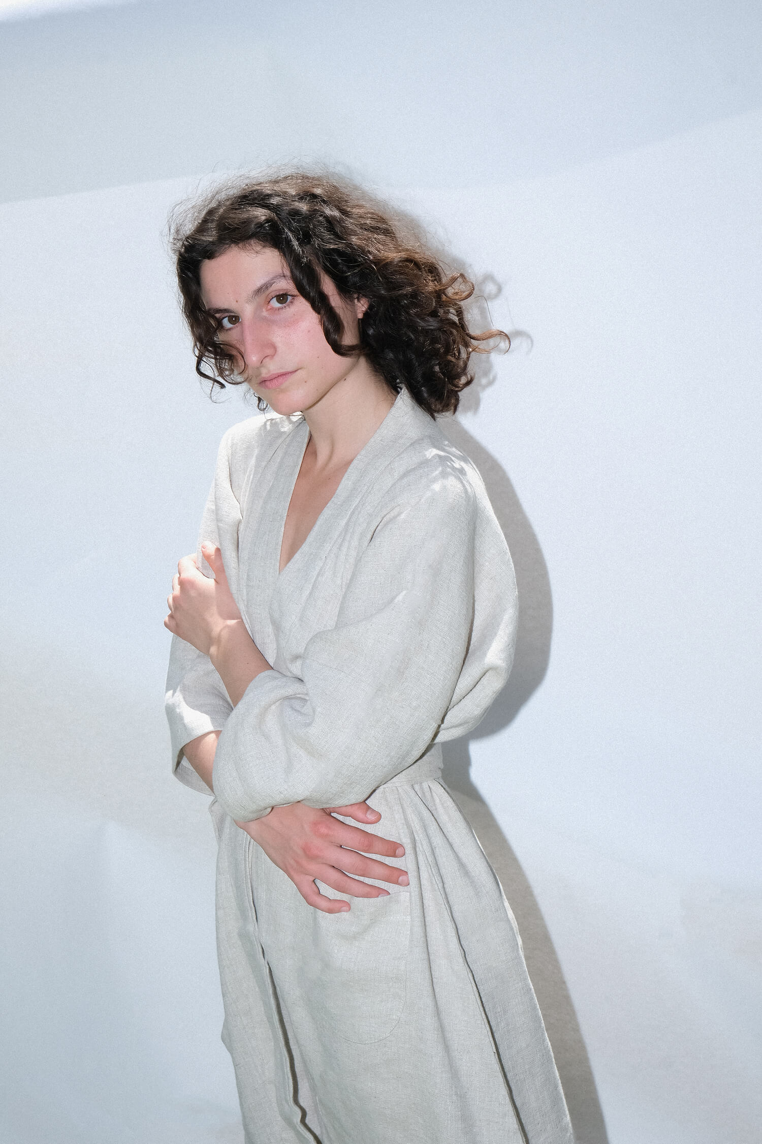 AKERA ROBE